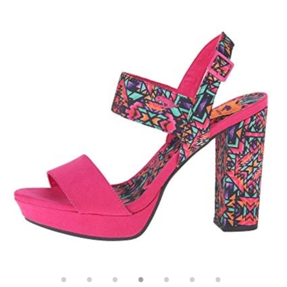 Pink Pattern Heels - Picture 2 of 3